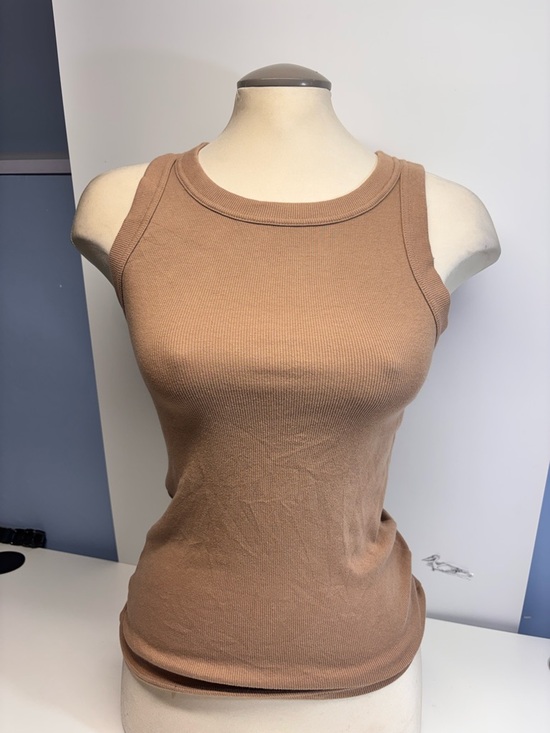 Tahari Tops - Tahari Women's Ribbed Tank Top - Tan size Medium